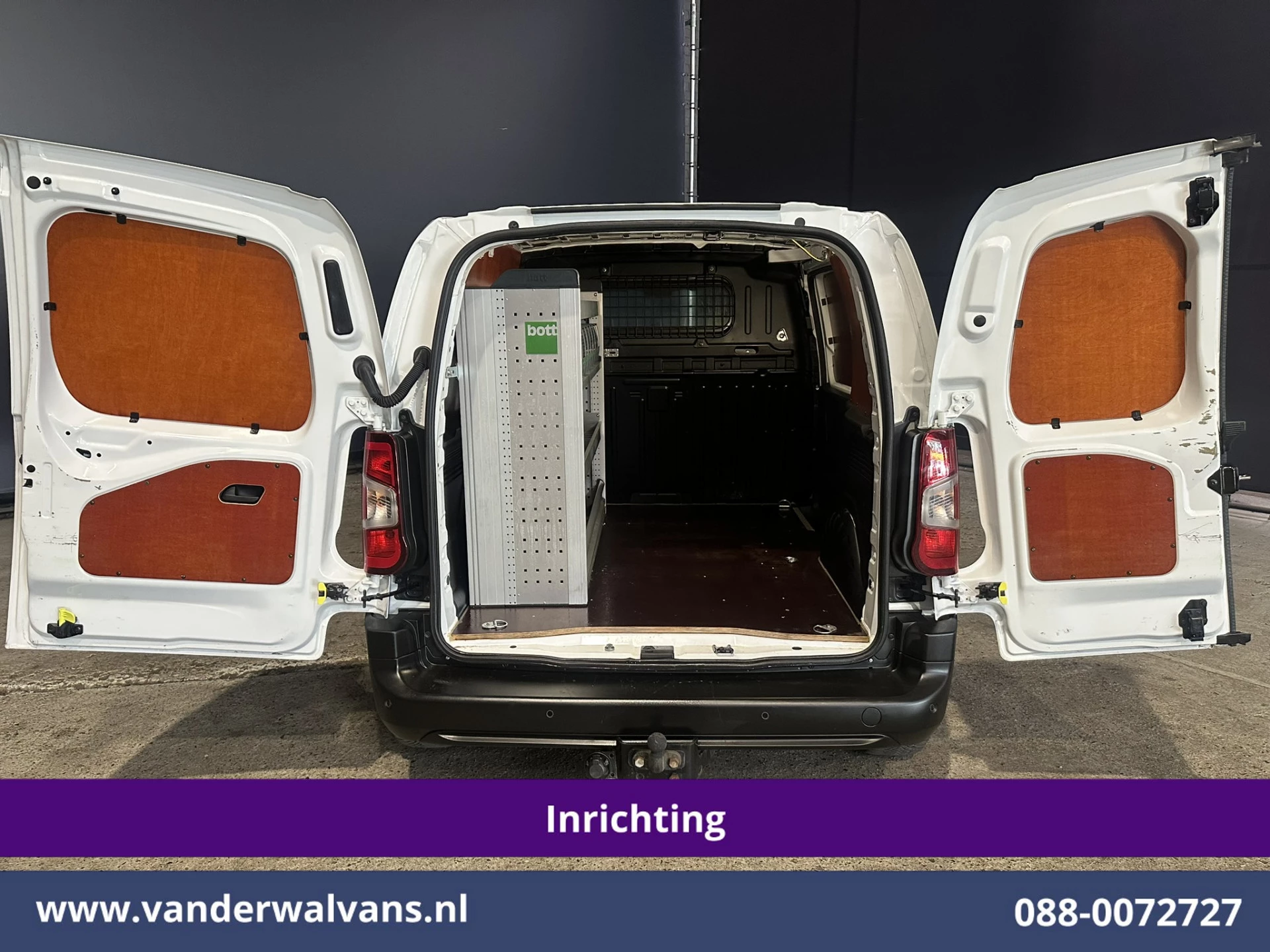 Hoofdafbeelding Peugeot Partner