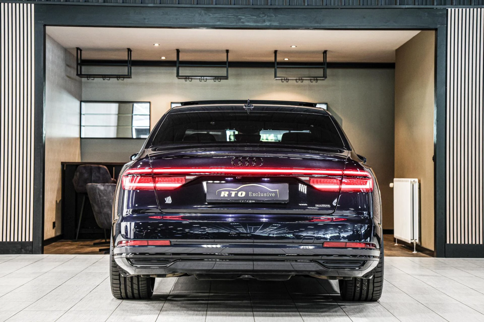 Hoofdafbeelding Audi A8
