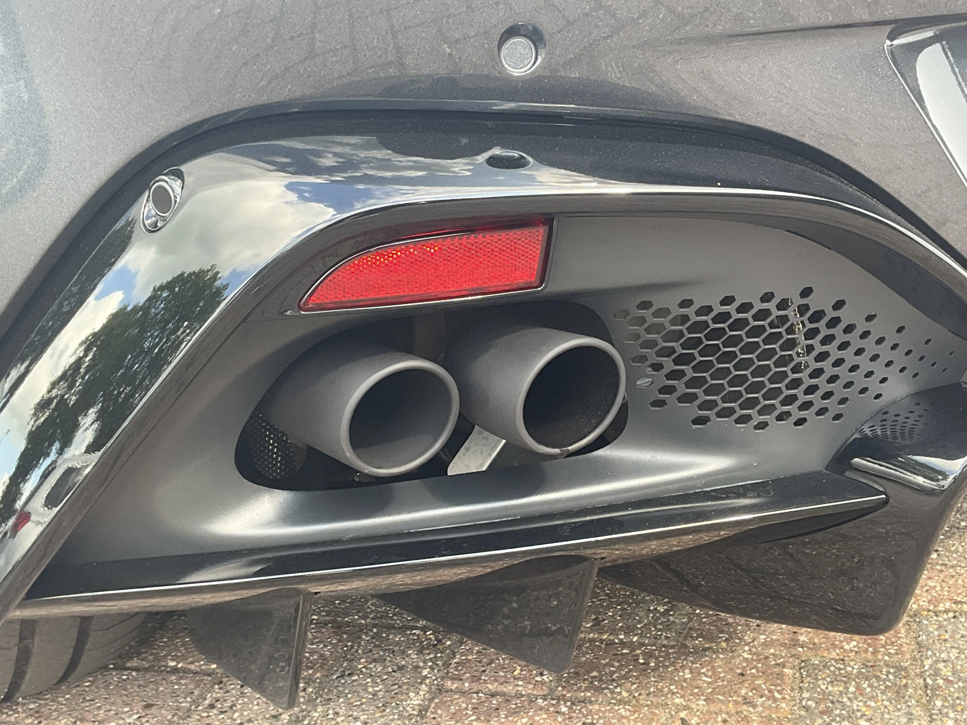 Hoofdafbeelding Aston Martin V8 Vantage