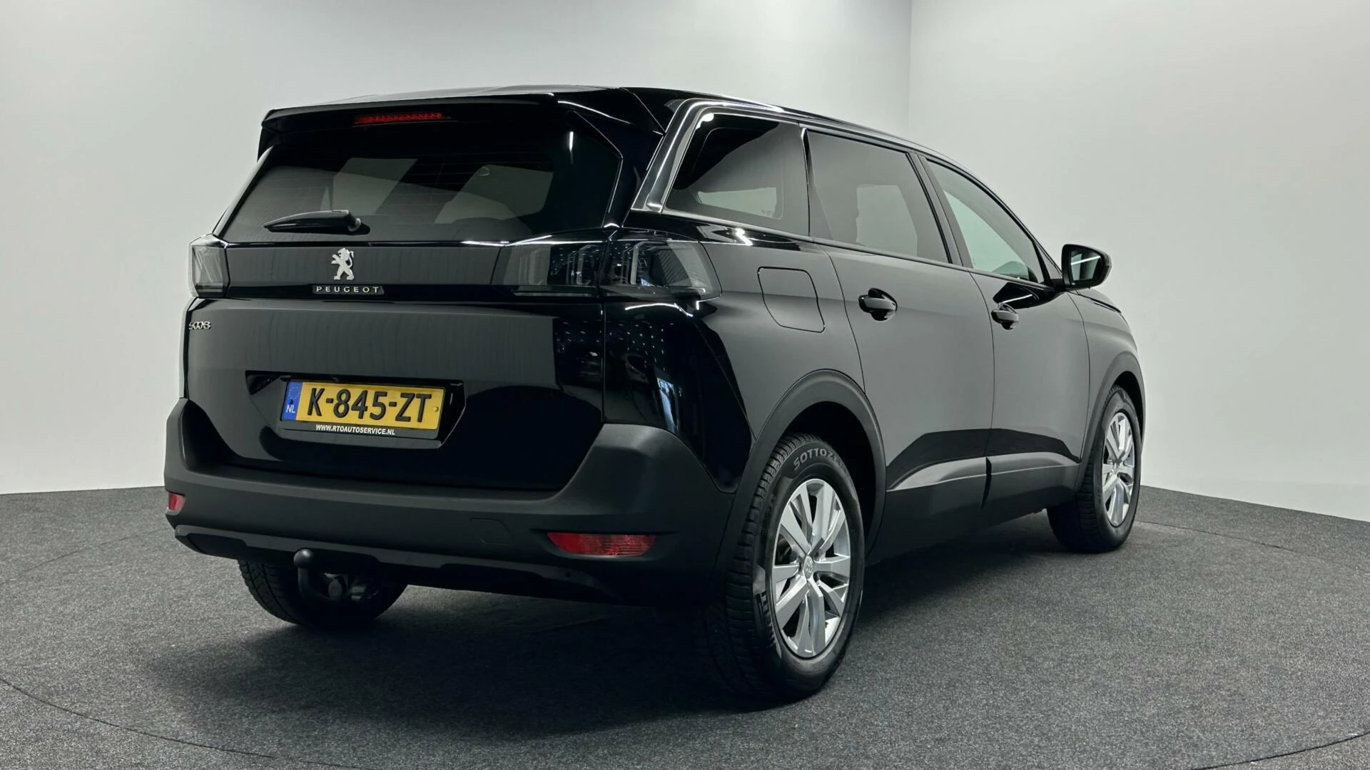 Hoofdafbeelding Peugeot 5008