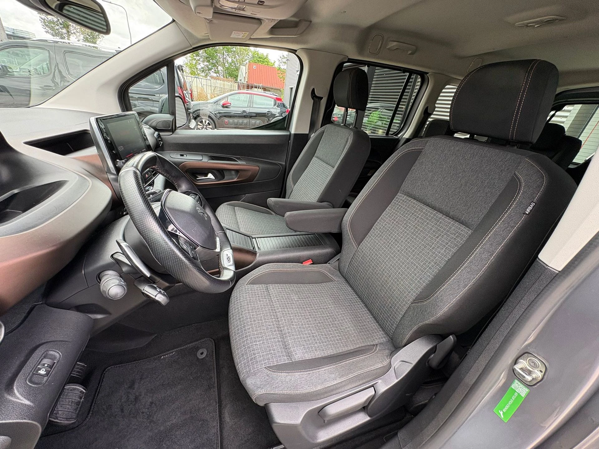 Hoofdafbeelding Peugeot Rifter