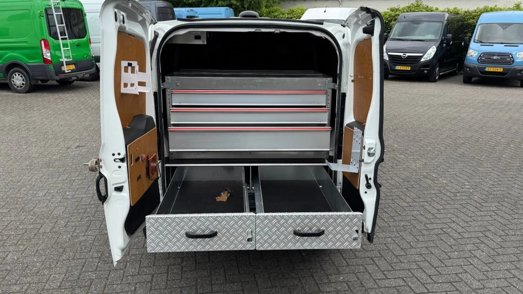 Hoofdafbeelding Opel Combo