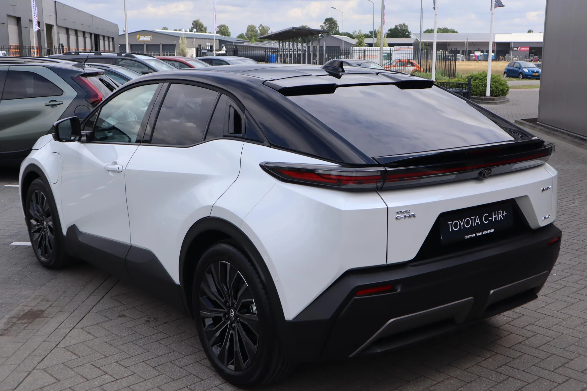 Hoofdafbeelding Toyota C-HR+