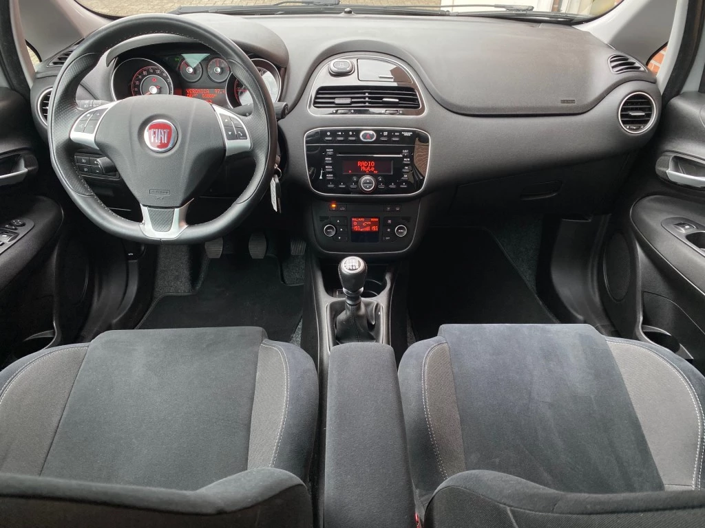 Hoofdafbeelding Fiat Punto
