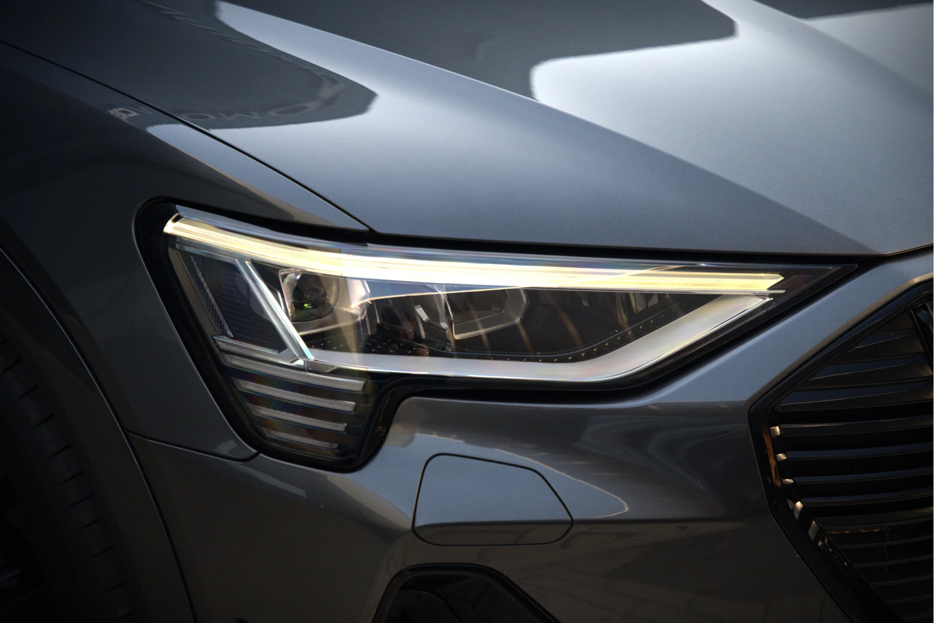 Hoofdafbeelding Audi e-tron