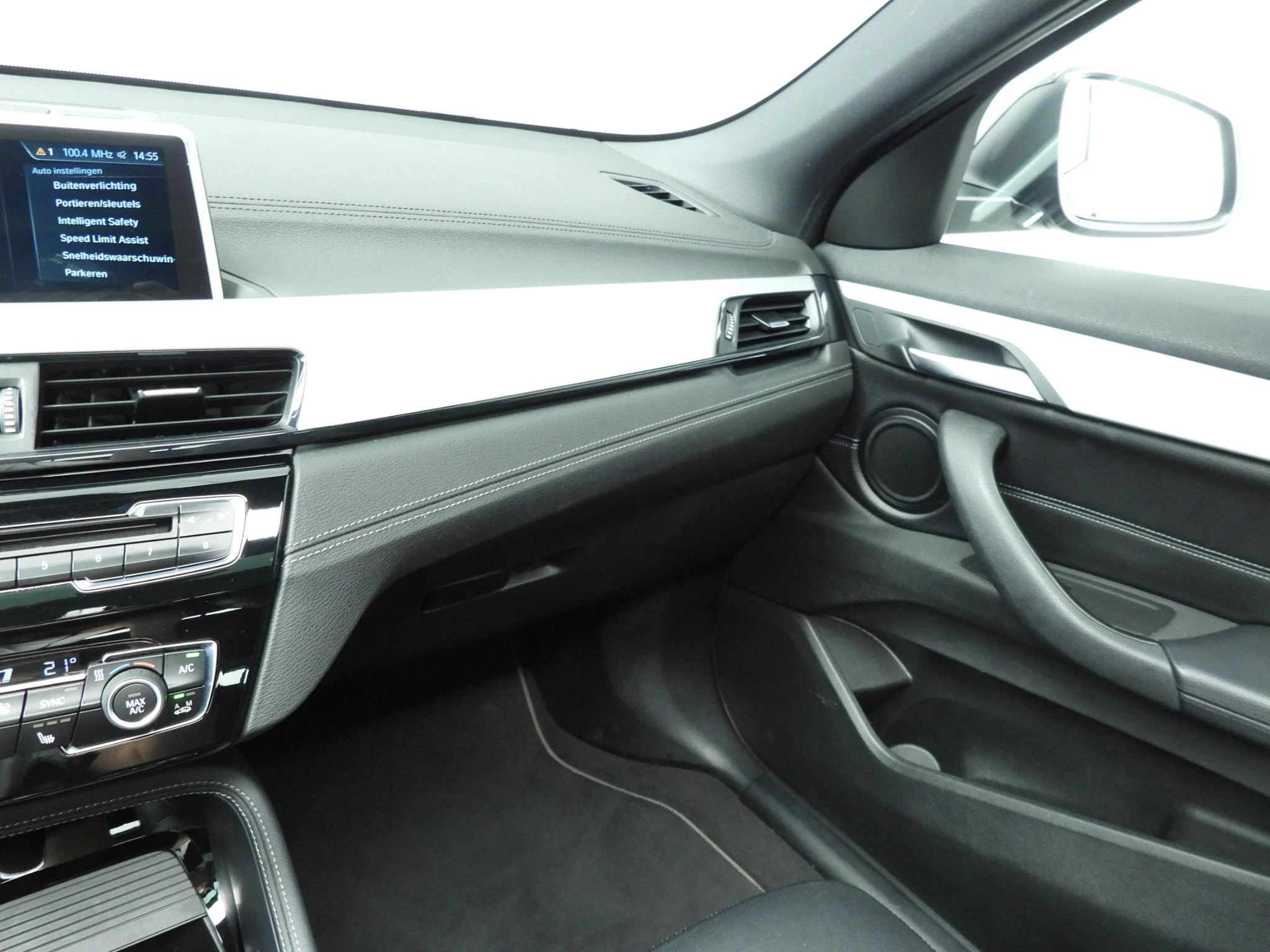 Hoofdafbeelding BMW X2