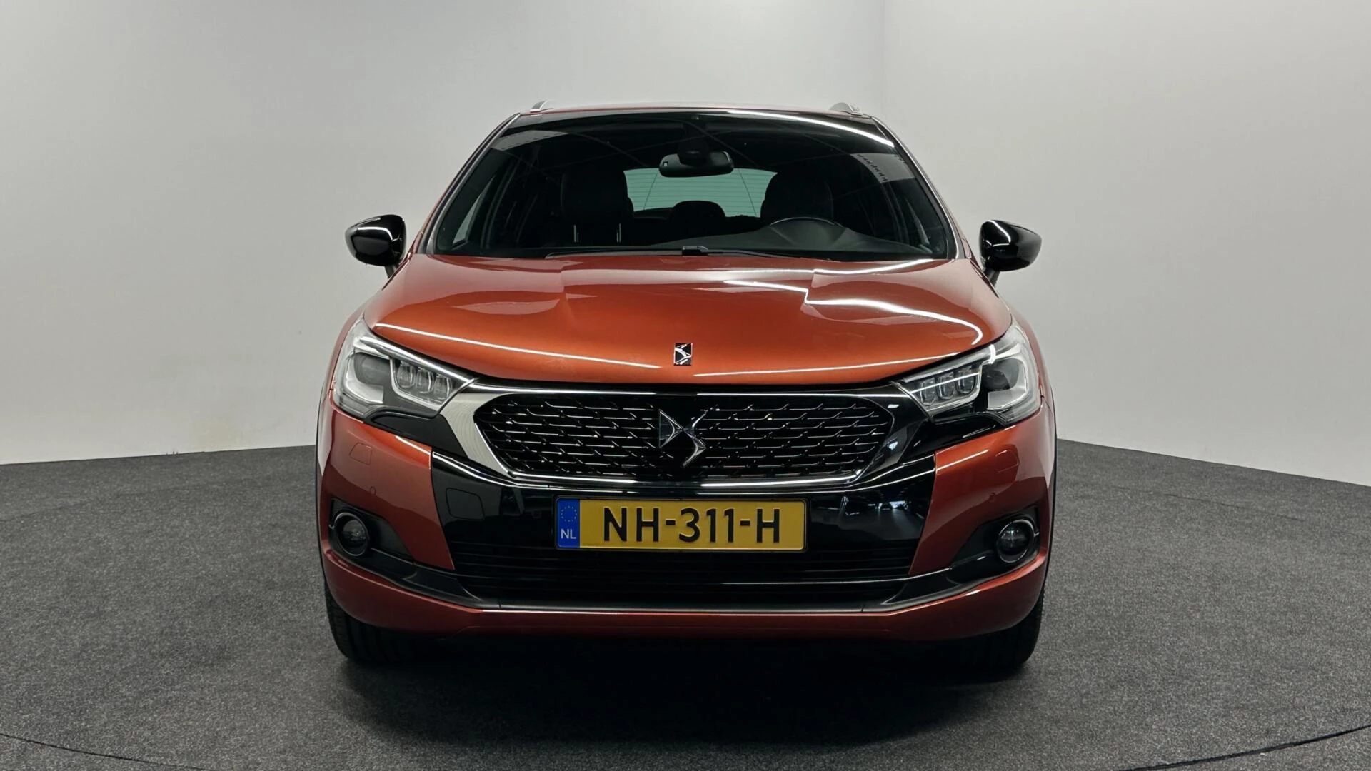 Hoofdafbeelding DS DS 4