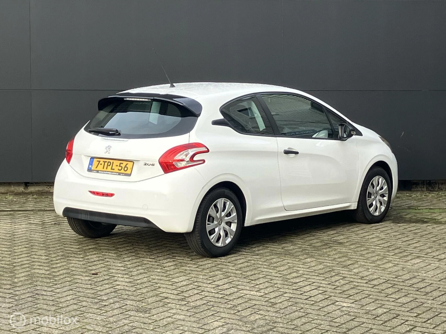 Hoofdafbeelding Peugeot 208