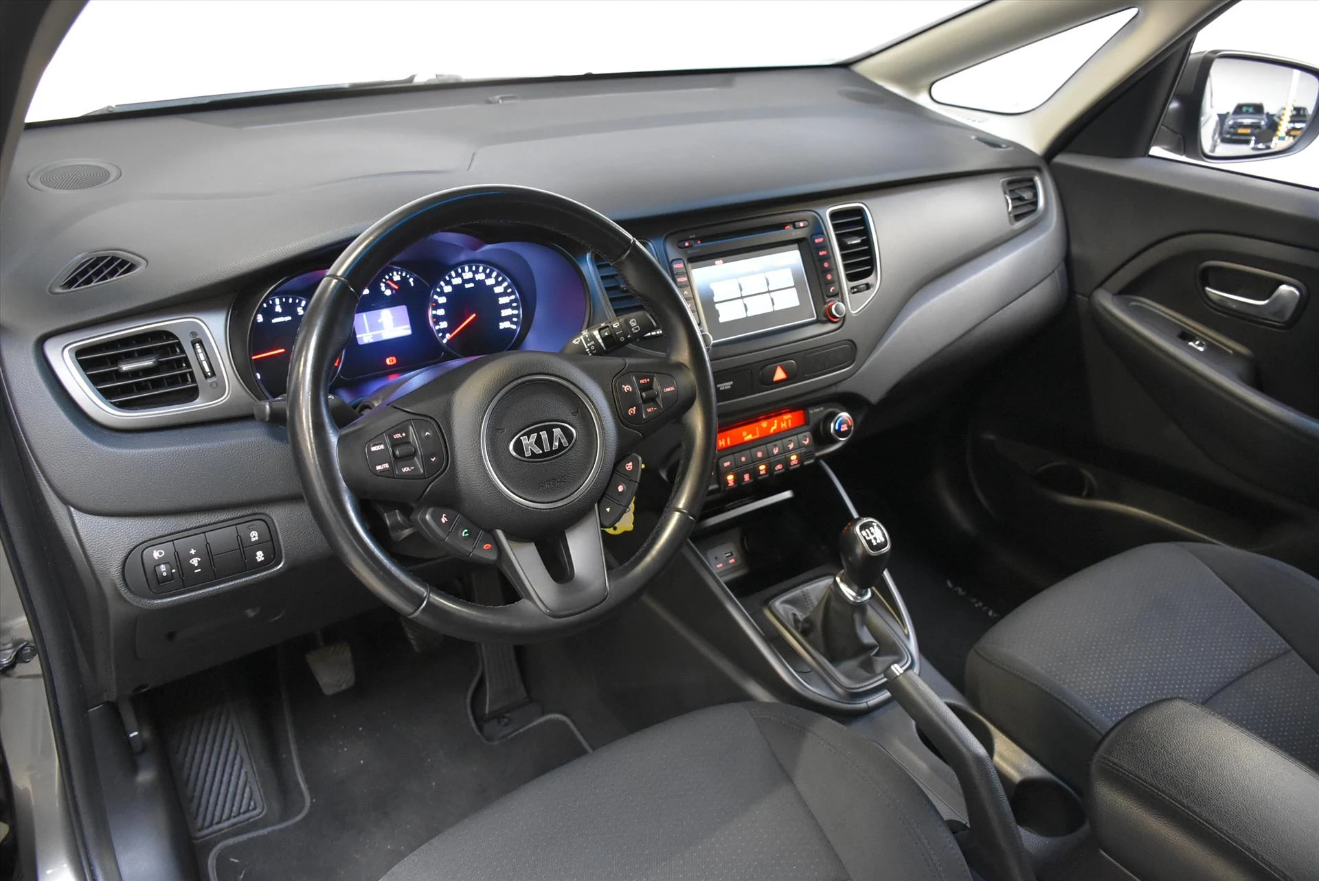 Hoofdafbeelding Kia Carens