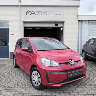 Volkswagen Up