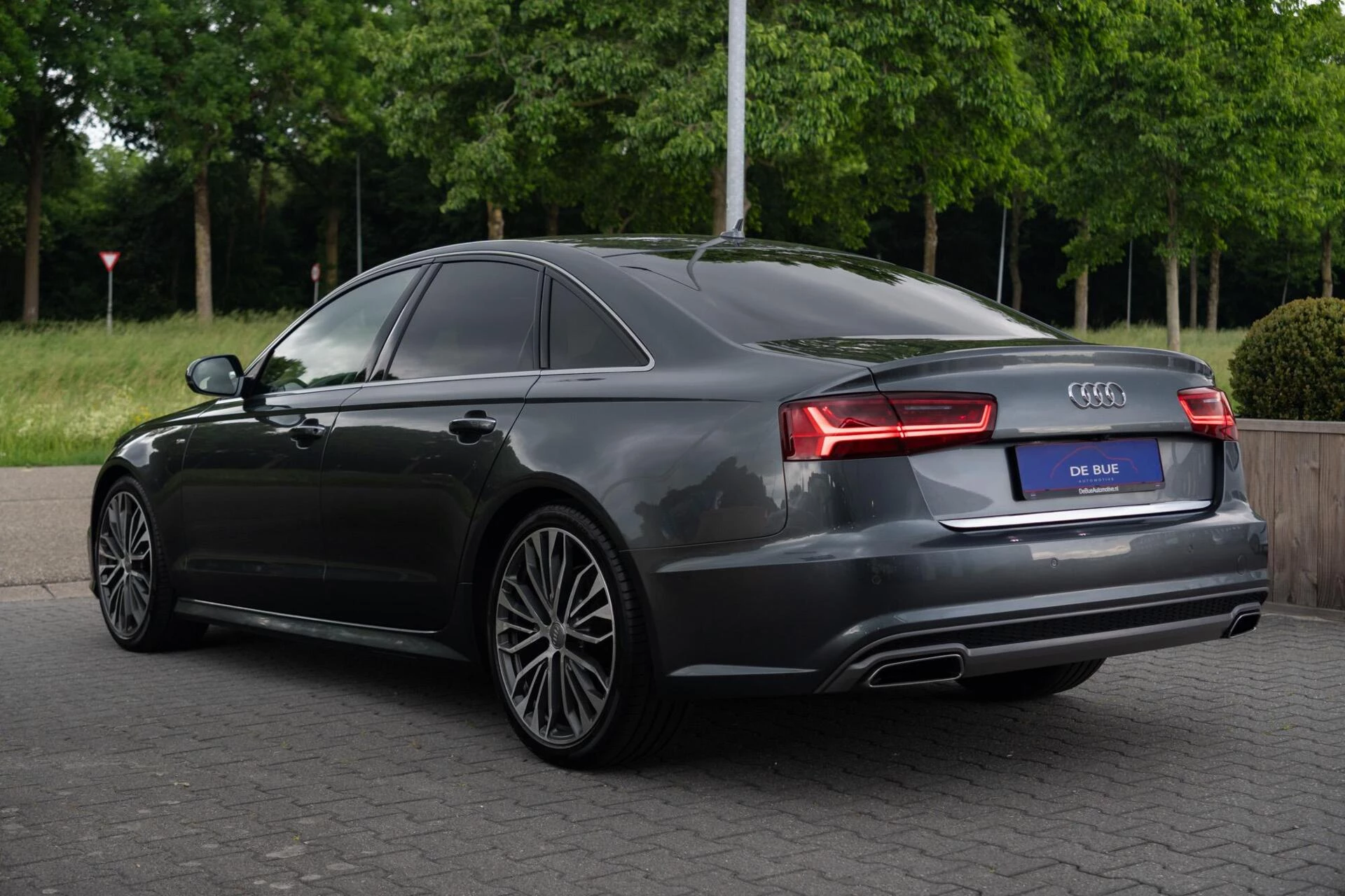 Hoofdafbeelding Audi A6
