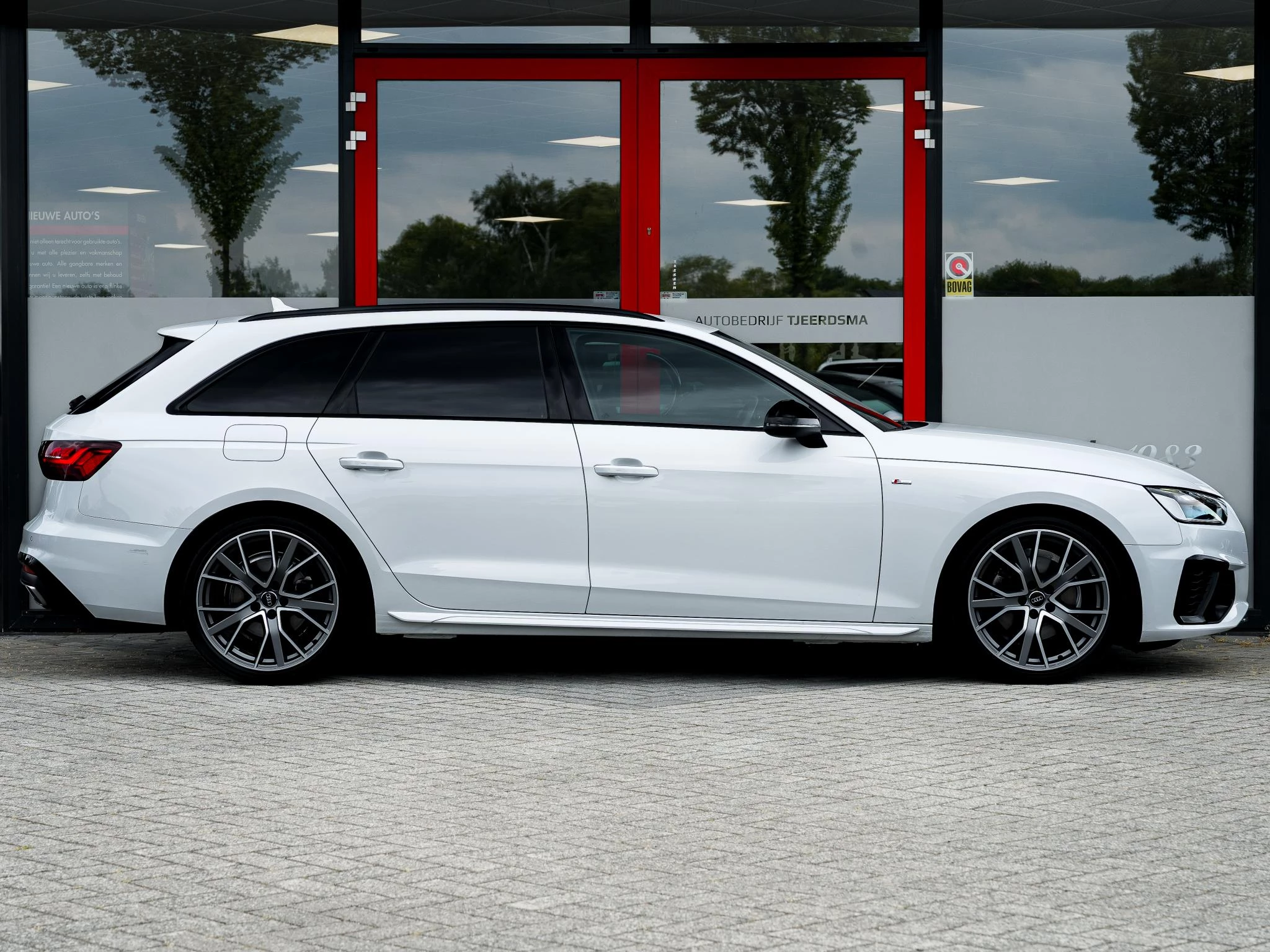 Hoofdafbeelding Audi A4