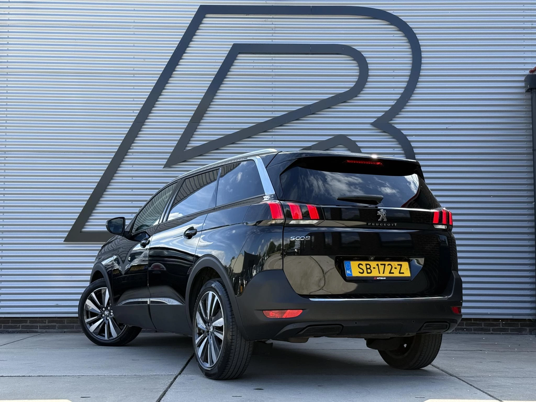 Hoofdafbeelding Peugeot 5008