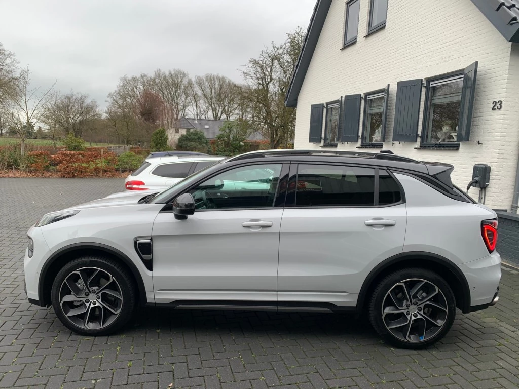 Hoofdafbeelding Lynk & Co 01