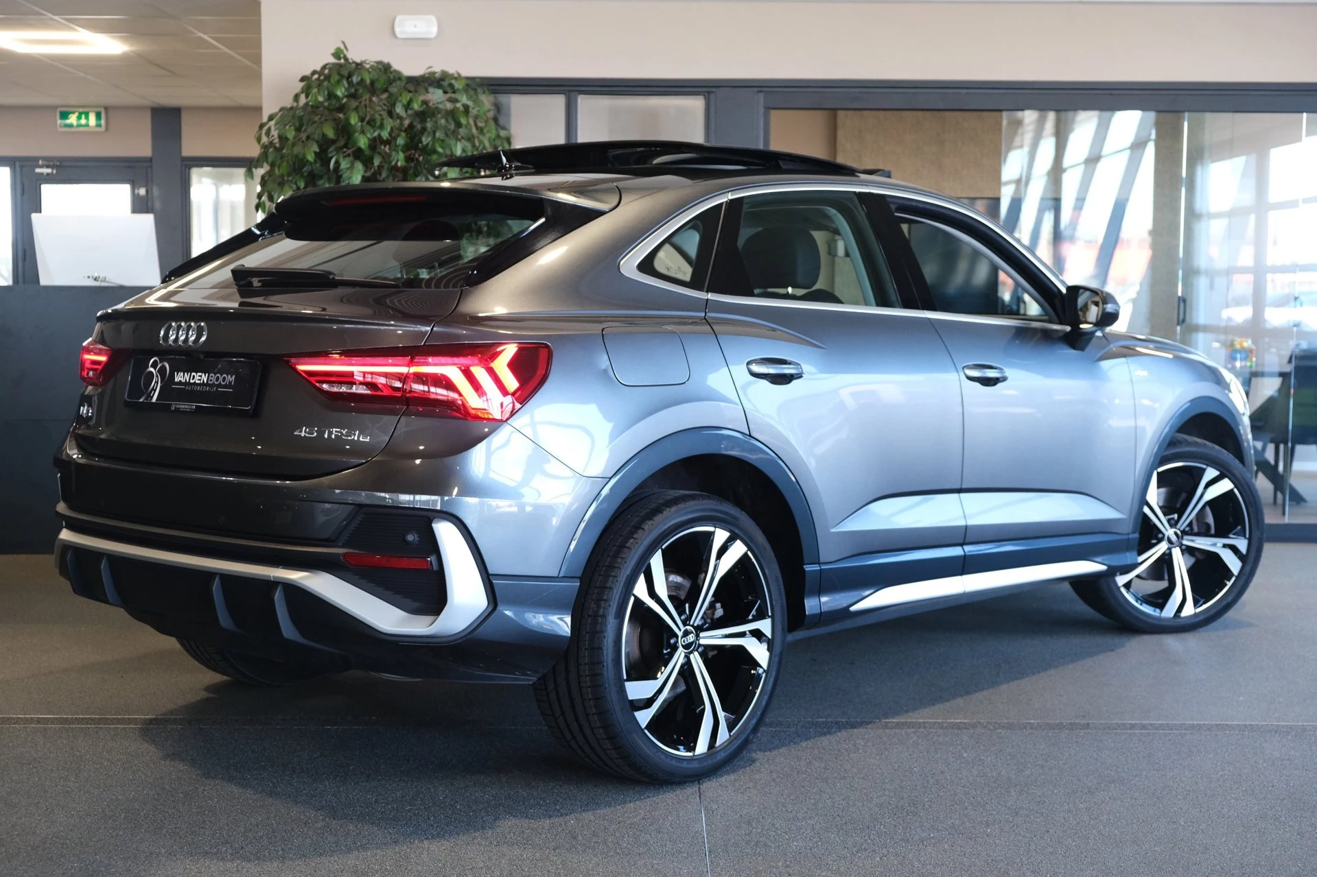 Hoofdafbeelding Audi Q3