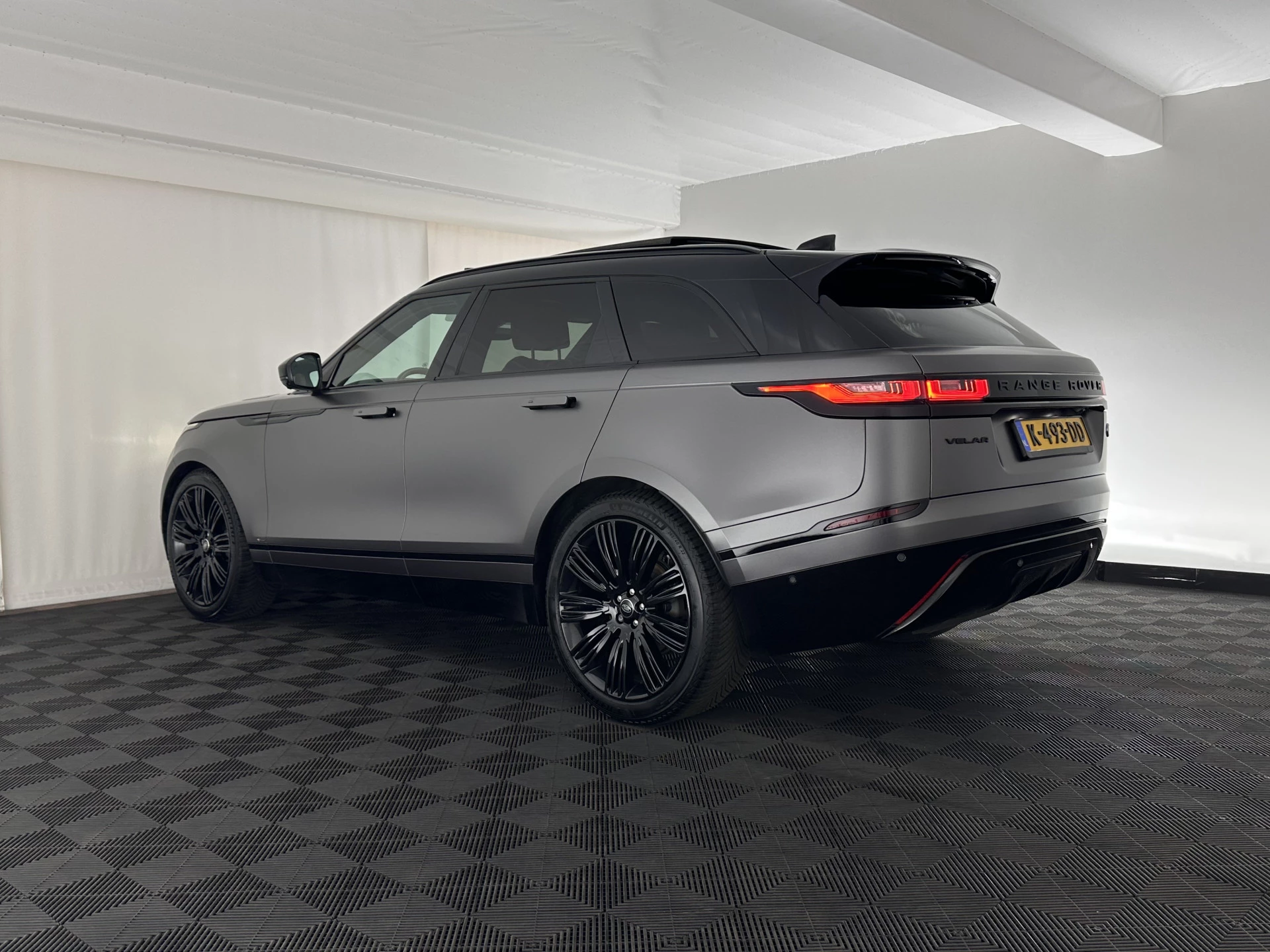 Hoofdafbeelding Land Rover Range Rover Velar
