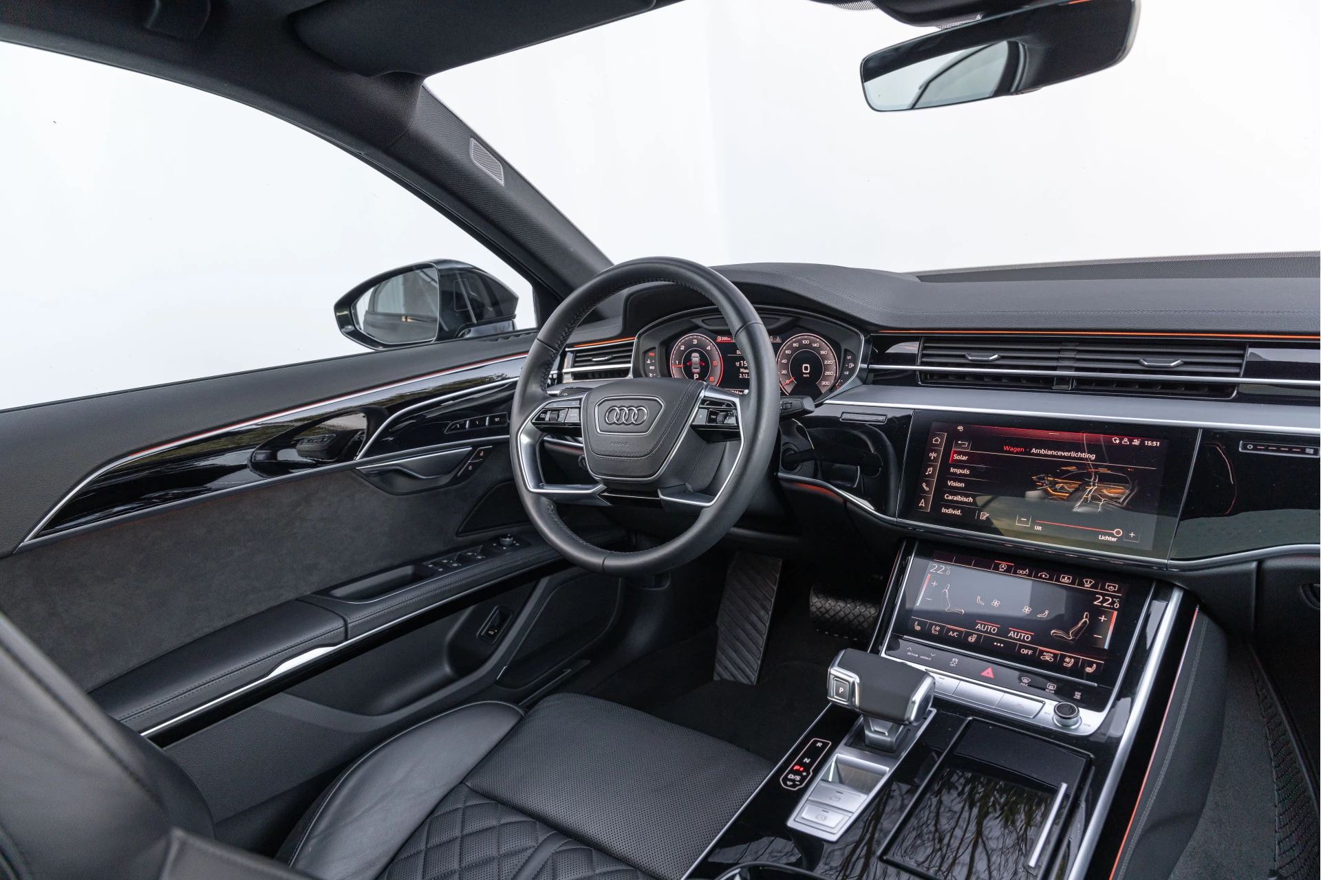 Hoofdafbeelding Audi A8