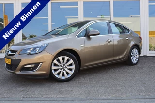 Opel Astra 1.4 Turbo Cosmo, Cruise Control, Airco, Navigatie, PDC A, Trekhaak, Prijs Is Rijklaar Inclusief 6 Maanden Garantie
