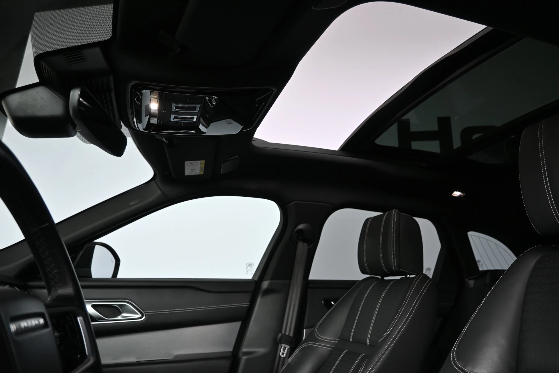 Hoofdafbeelding Land Rover Range Rover Velar