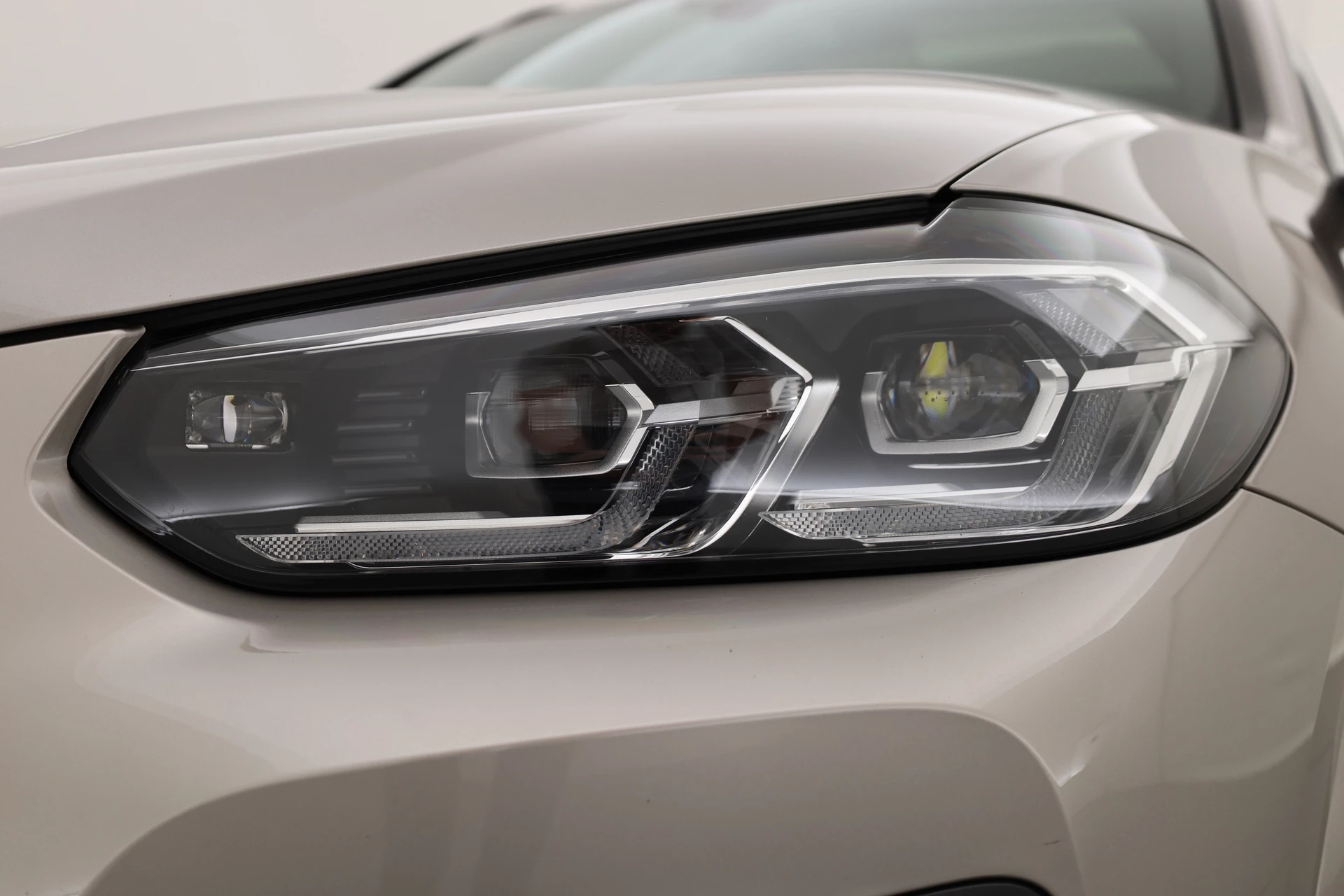 Hoofdafbeelding BMW iX3