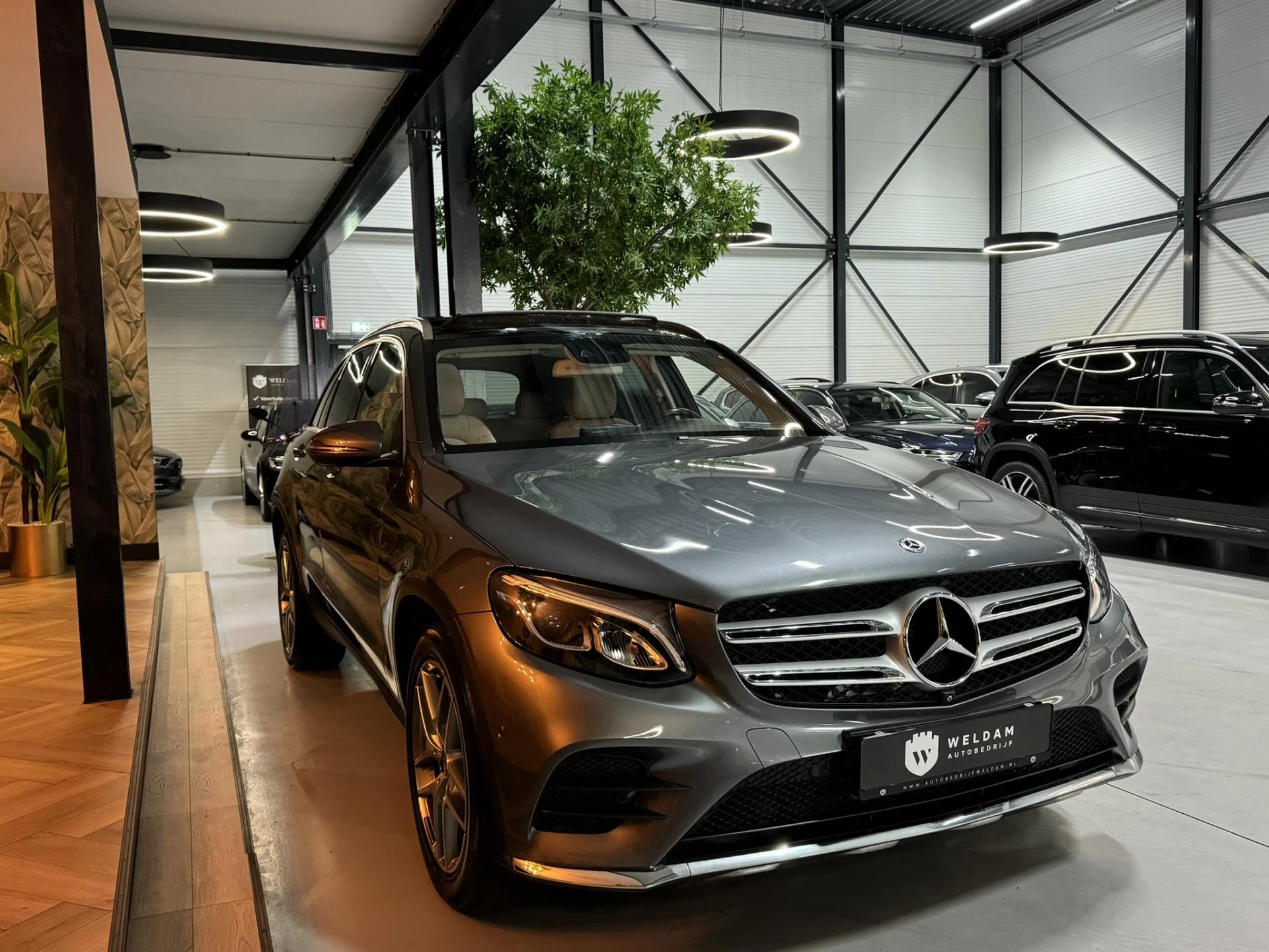 Hoofdafbeelding Mercedes-Benz GLC