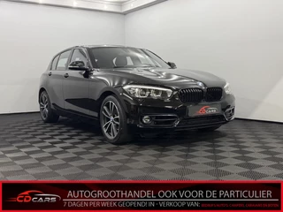 BMW 1 Serie 118i Executive Clima, Navi, Parkeersensoren, Keyless start, Cruise control, Lichtmetalen velgen