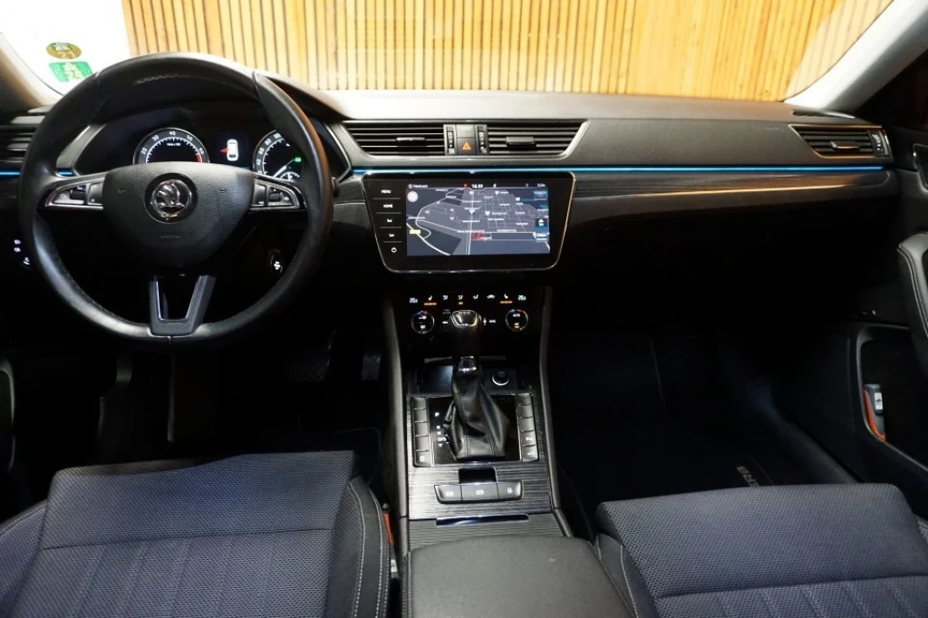 Hoofdafbeelding Škoda Superb