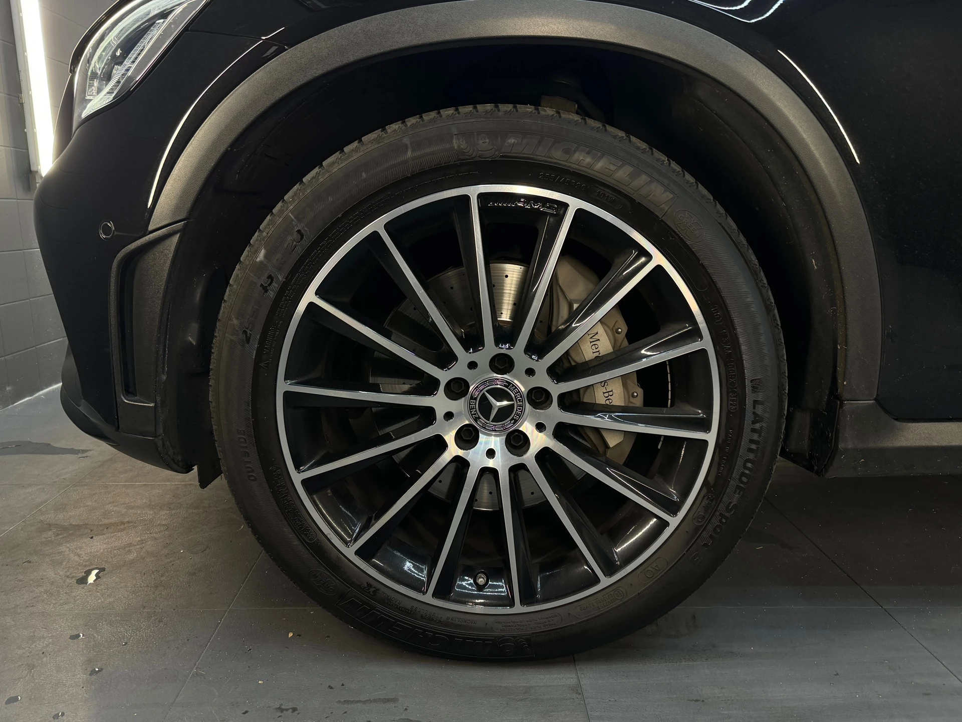 Hoofdafbeelding Mercedes-Benz GLC