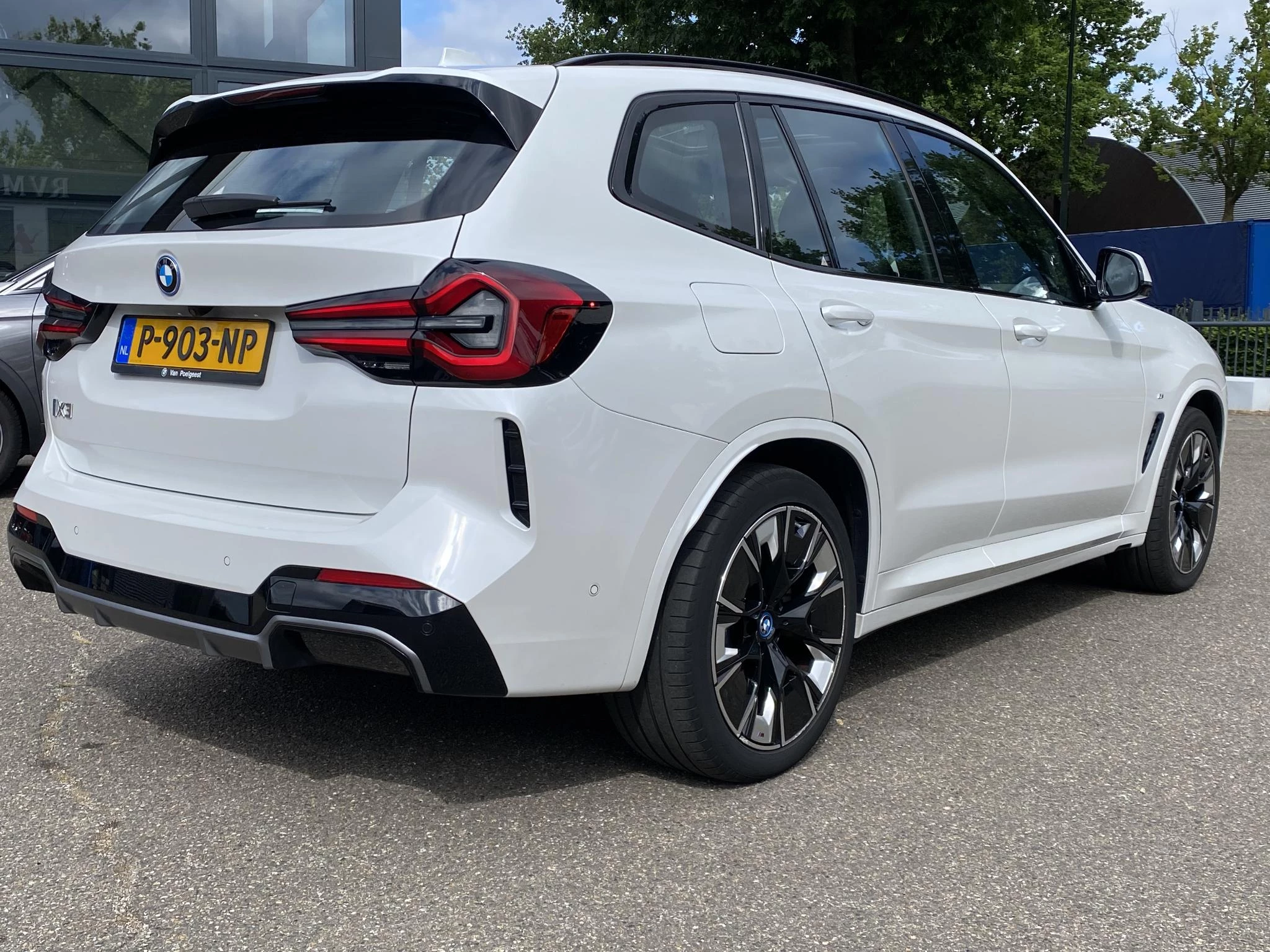 Hoofdafbeelding BMW iX3