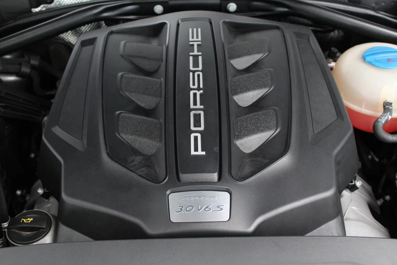 Hoofdafbeelding Porsche Macan