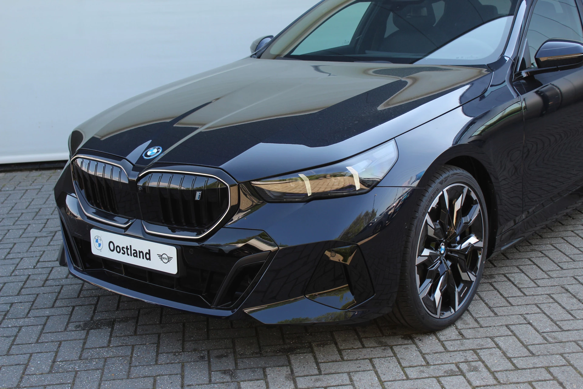 Hoofdafbeelding BMW i5