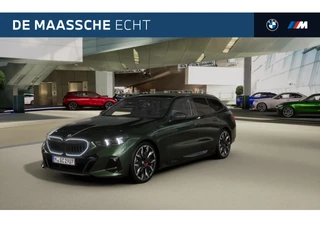 BMW 5 Serie Touring 530e M Sport Automaat / Panoramadak / Trekhaak / Bowers & Wilkins / M Multifunctionele Stoelen / Adaptieve LED / Parking Assistant Plus / Comfort Access