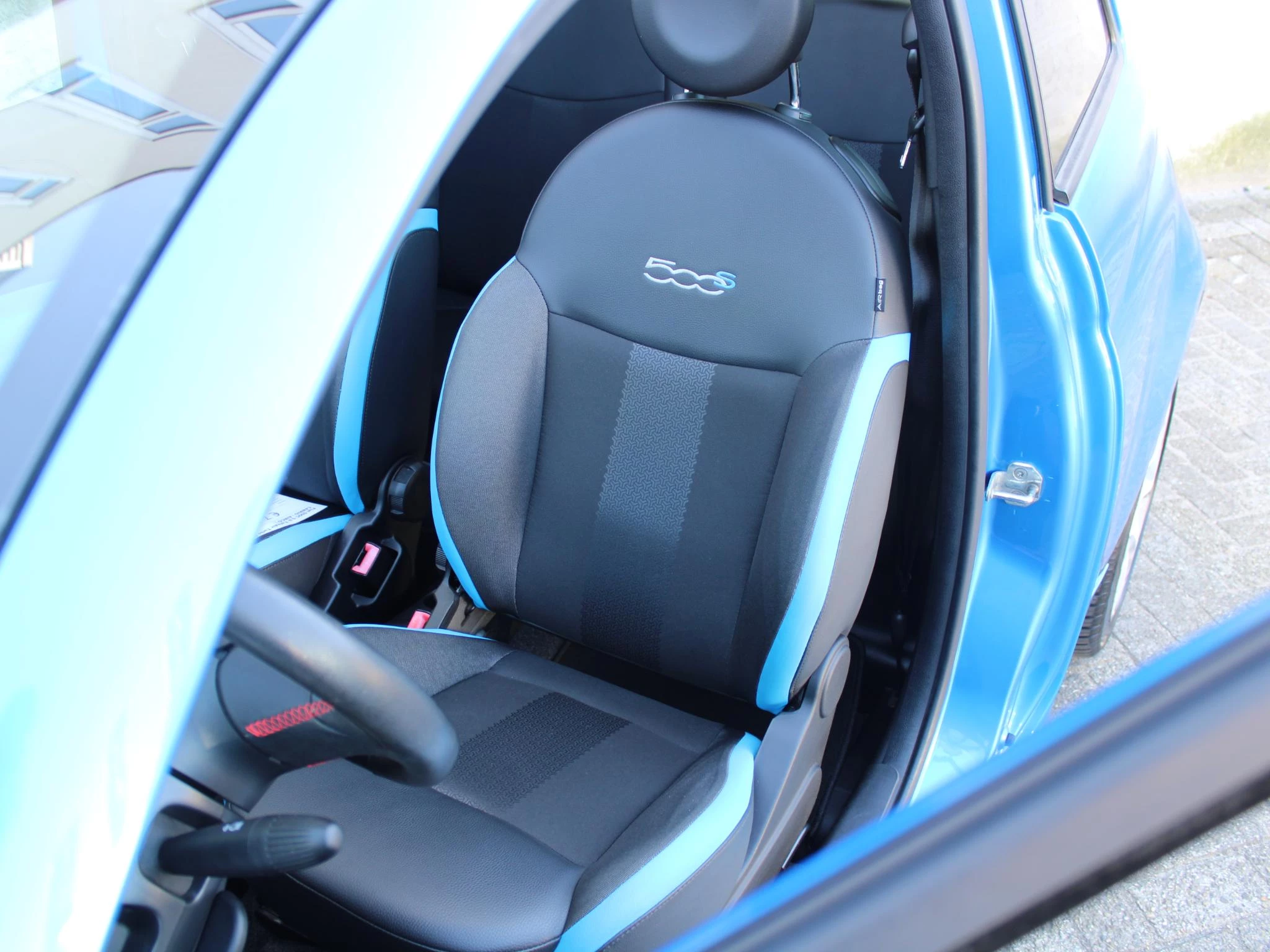 Hoofdafbeelding Fiat 500C