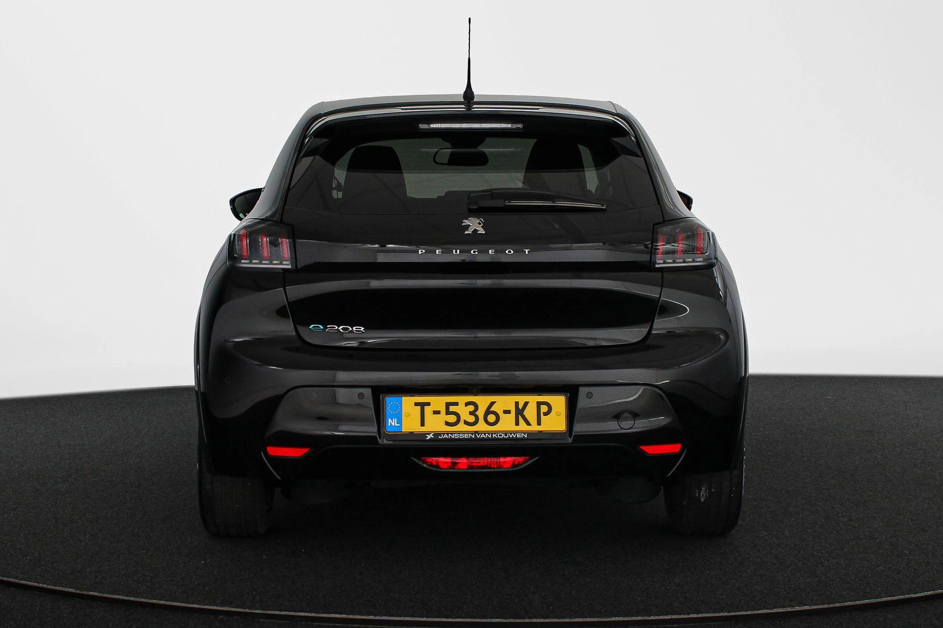 Hoofdafbeelding Peugeot e-208