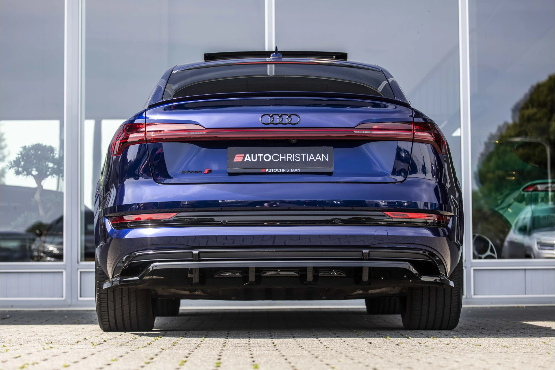 Hoofdafbeelding Audi e-tron