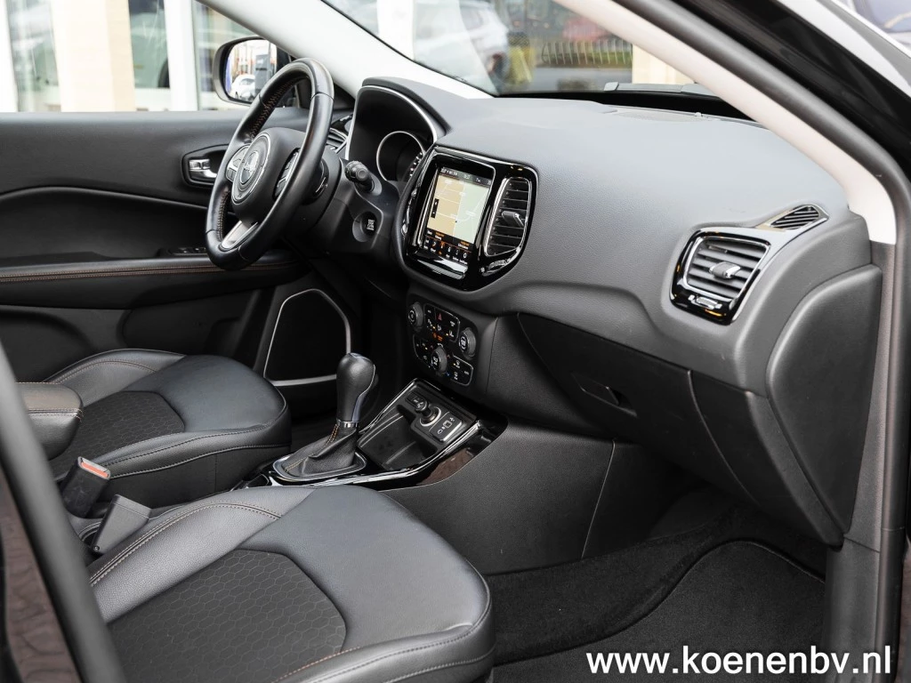 Hoofdafbeelding Jeep Compass