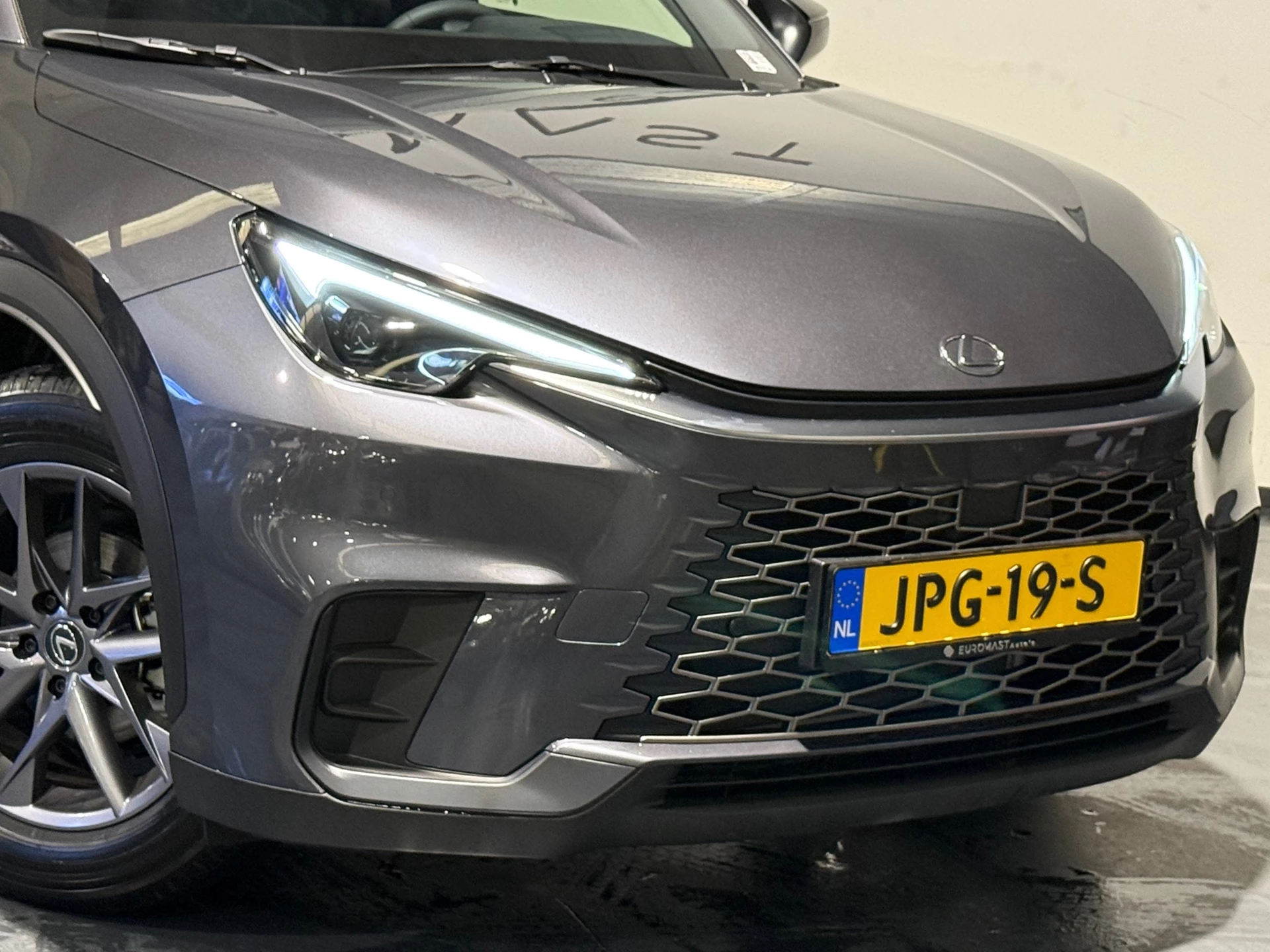 Hoofdafbeelding Lexus LBX