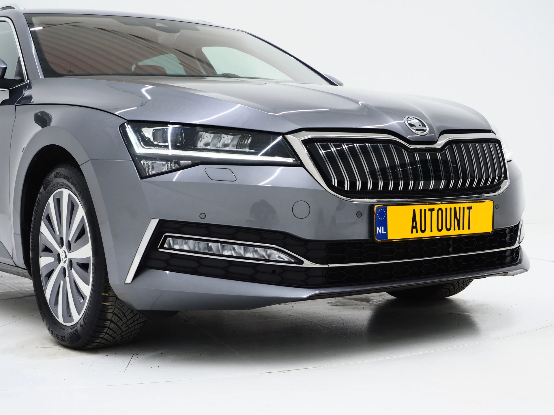 Hoofdafbeelding Škoda Superb