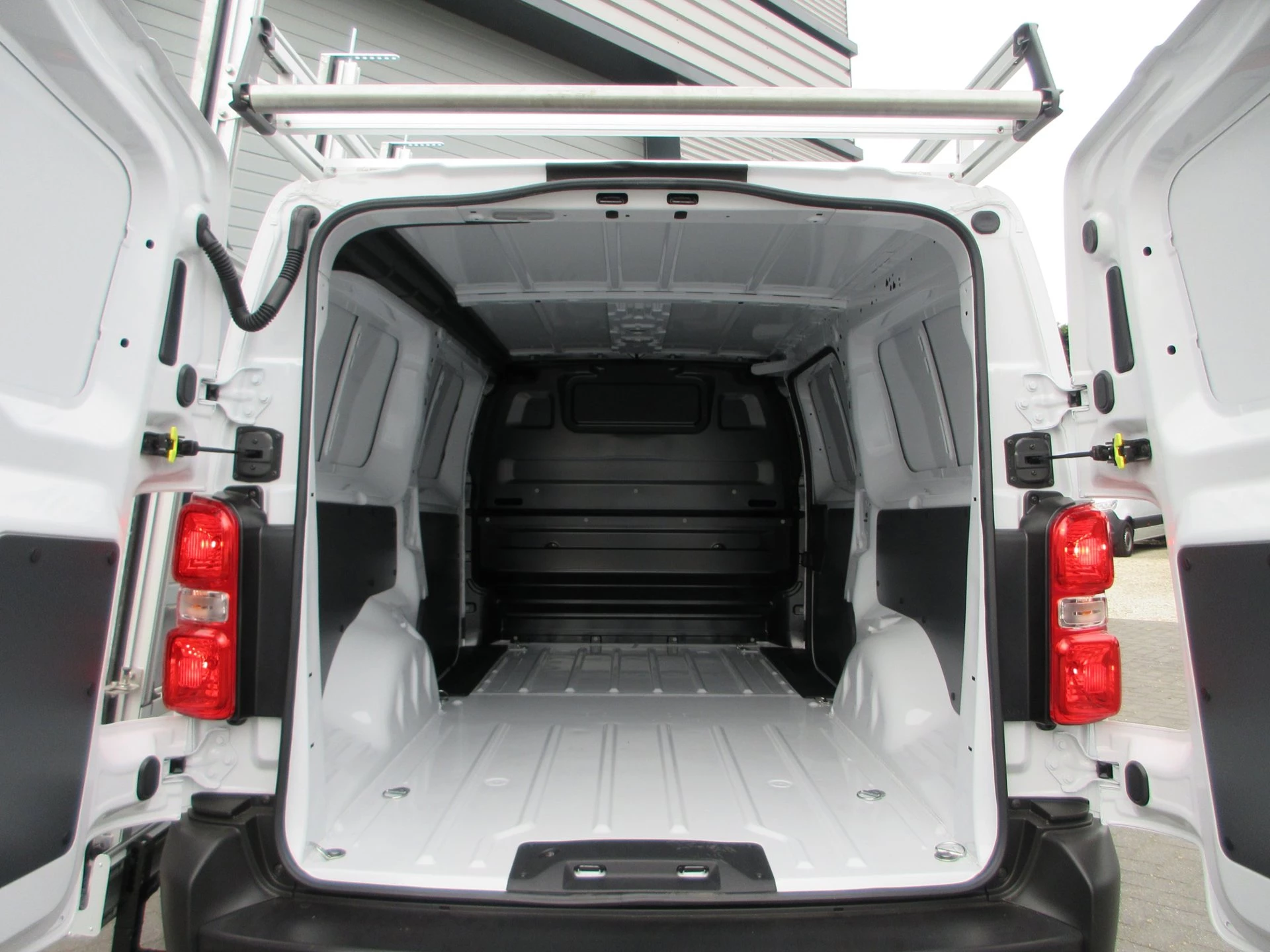 Hoofdafbeelding Opel Vivaro-e