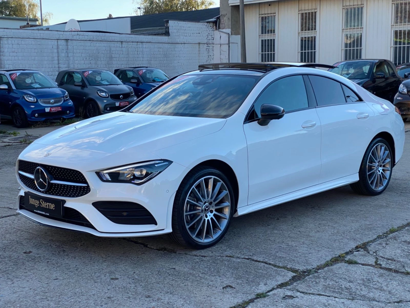 Hoofdafbeelding Mercedes-Benz CLA