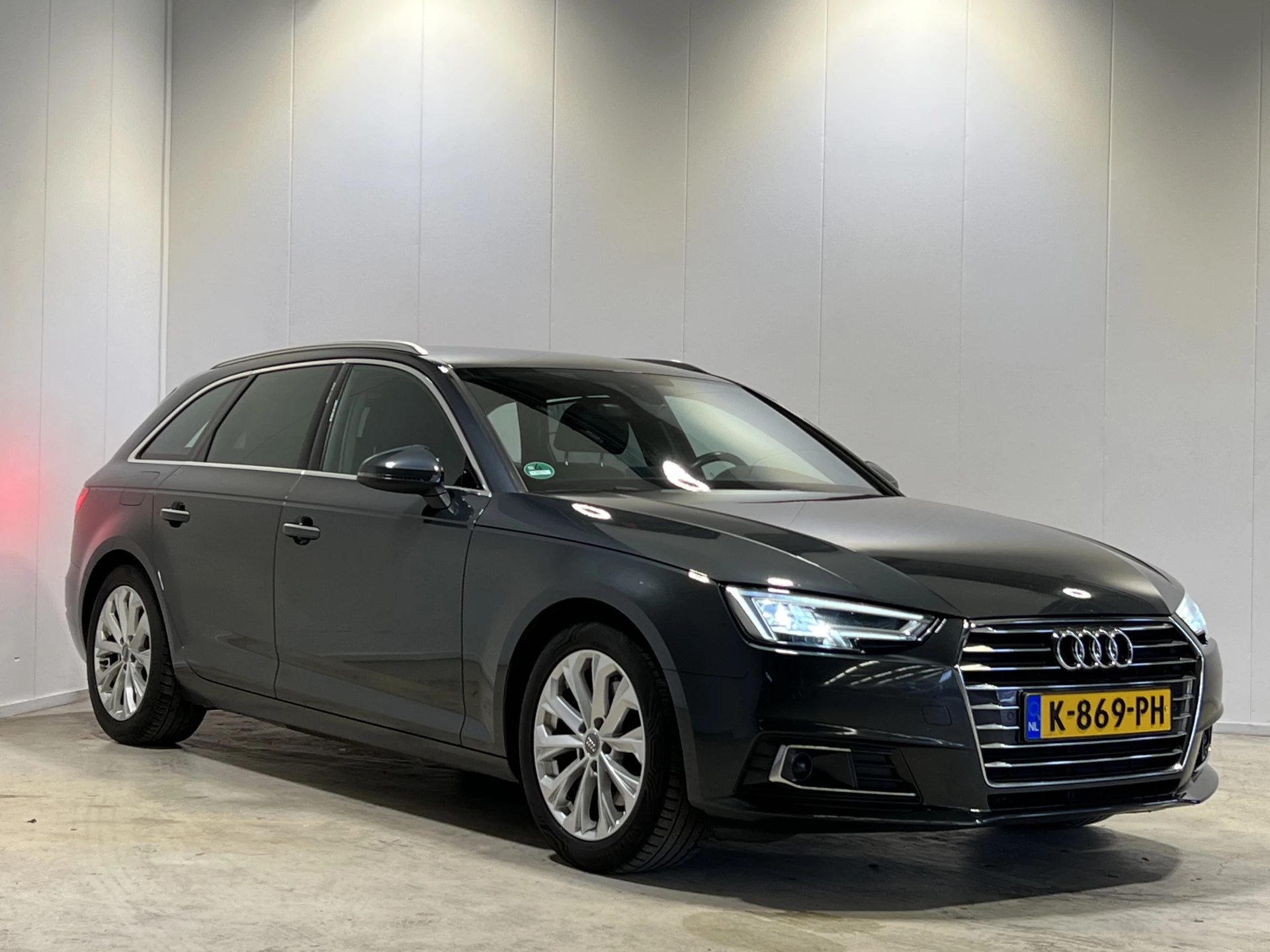 Hoofdafbeelding Audi A4