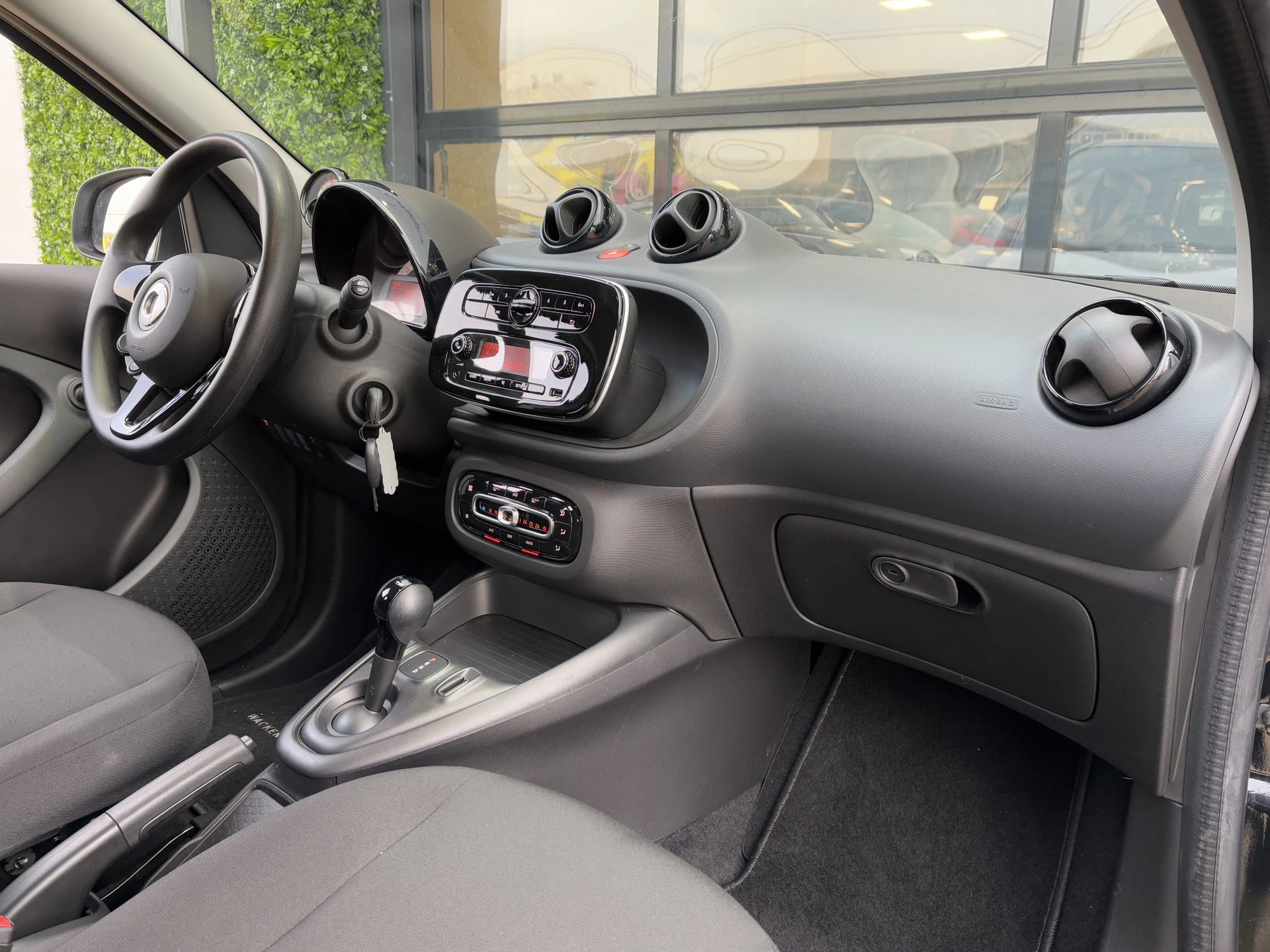 Hoofdafbeelding Smart Forfour