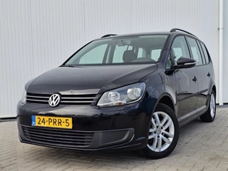 Hoofdafbeelding Volkswagen Touran Volkswagen Touran 1.2 TSI Easyline 7-Persoons bj 2010 Div Opties Nette Auto!