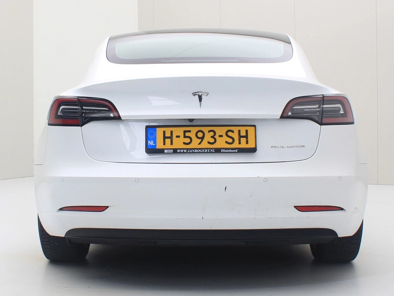 Hoofdafbeelding Tesla Model 3