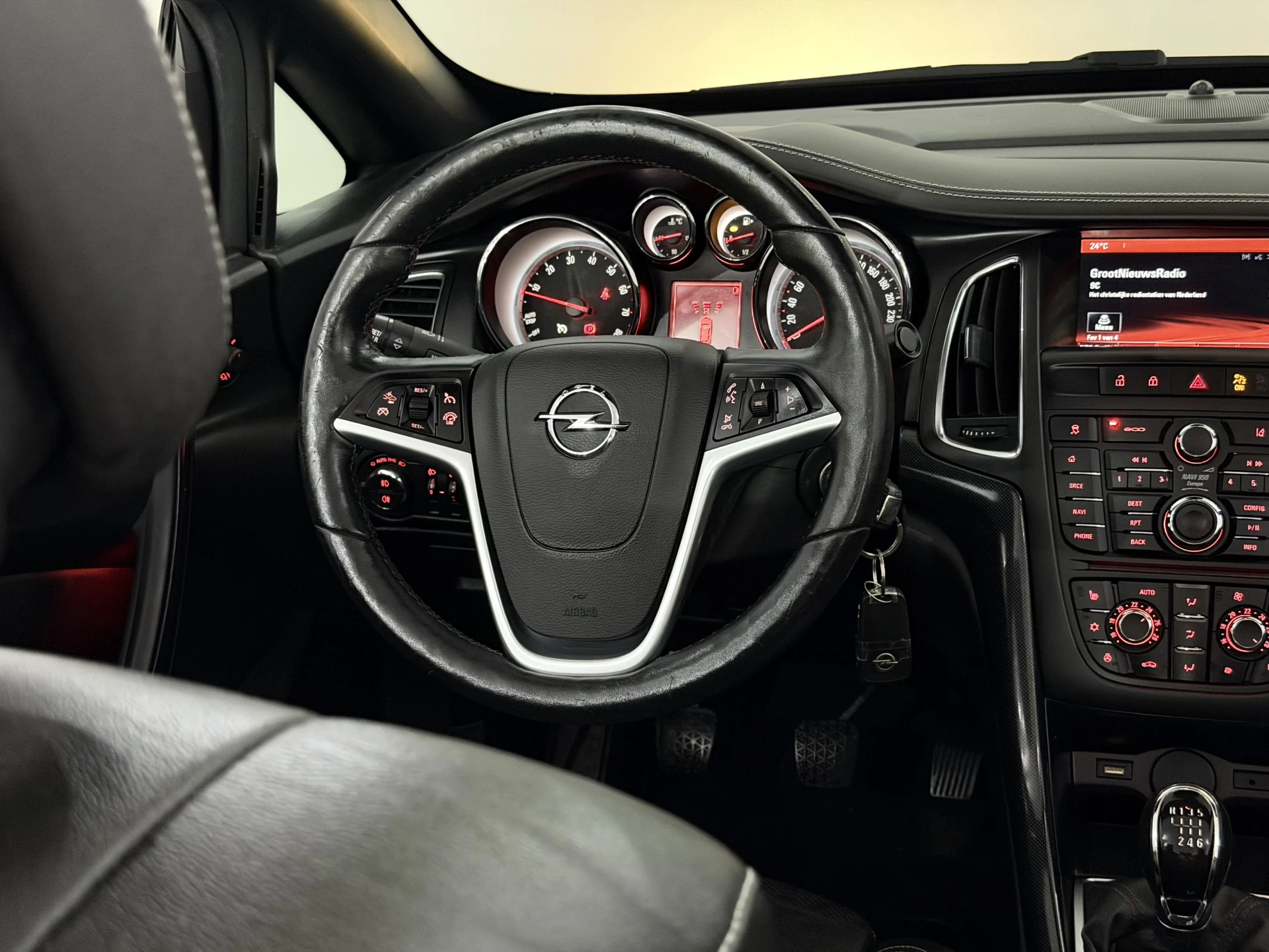 Hoofdafbeelding Opel Cascada