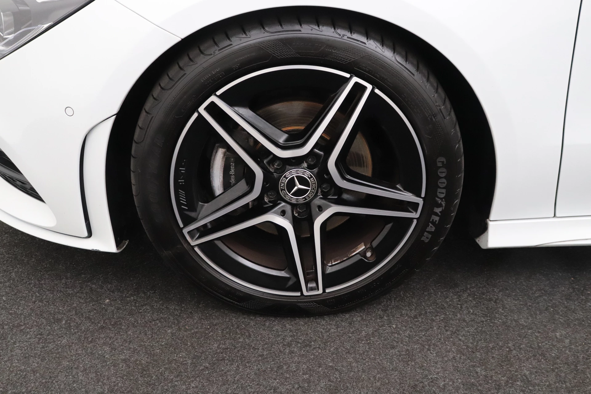 Hoofdafbeelding Mercedes-Benz CLA