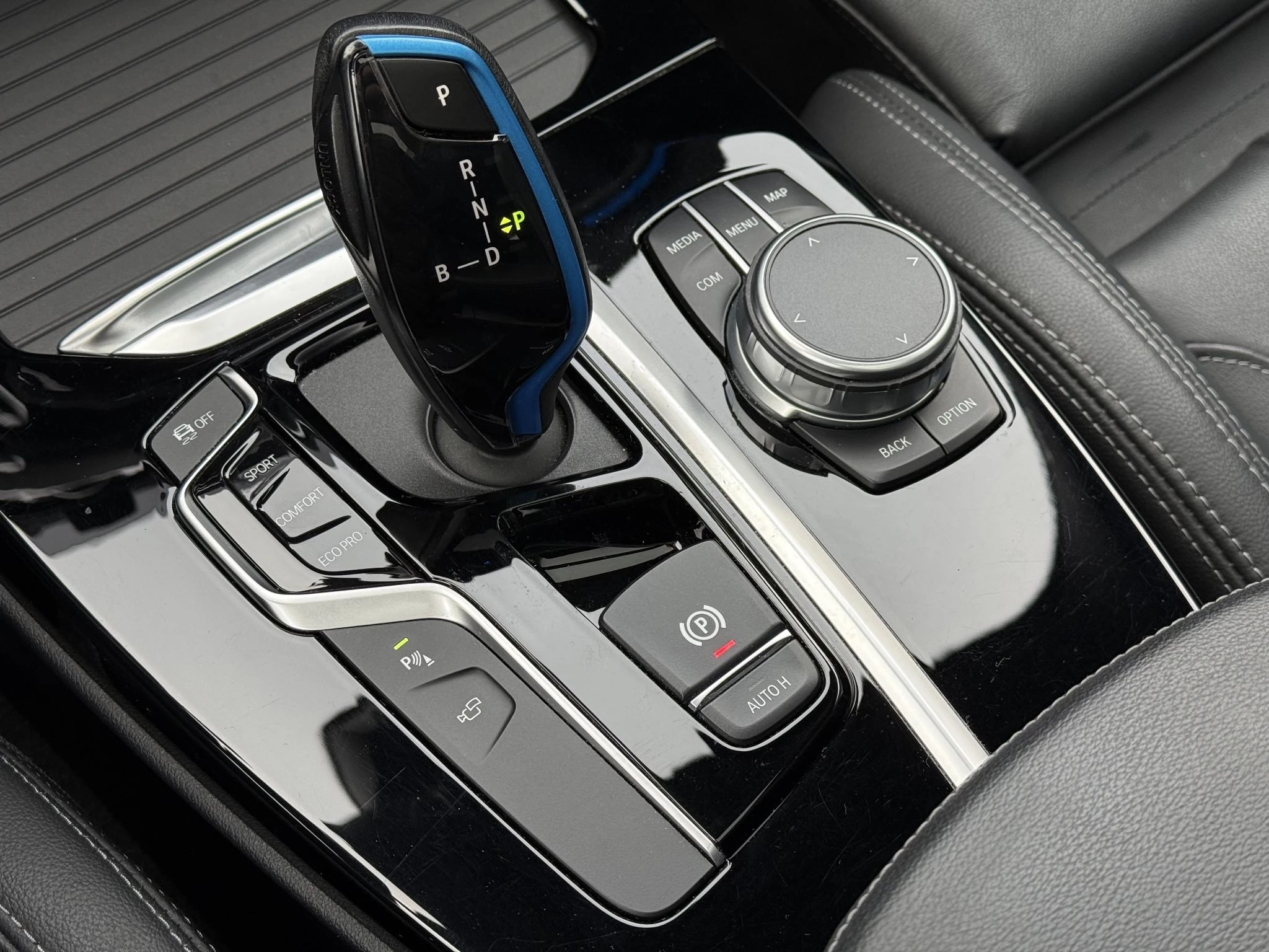 Hoofdafbeelding BMW iX3