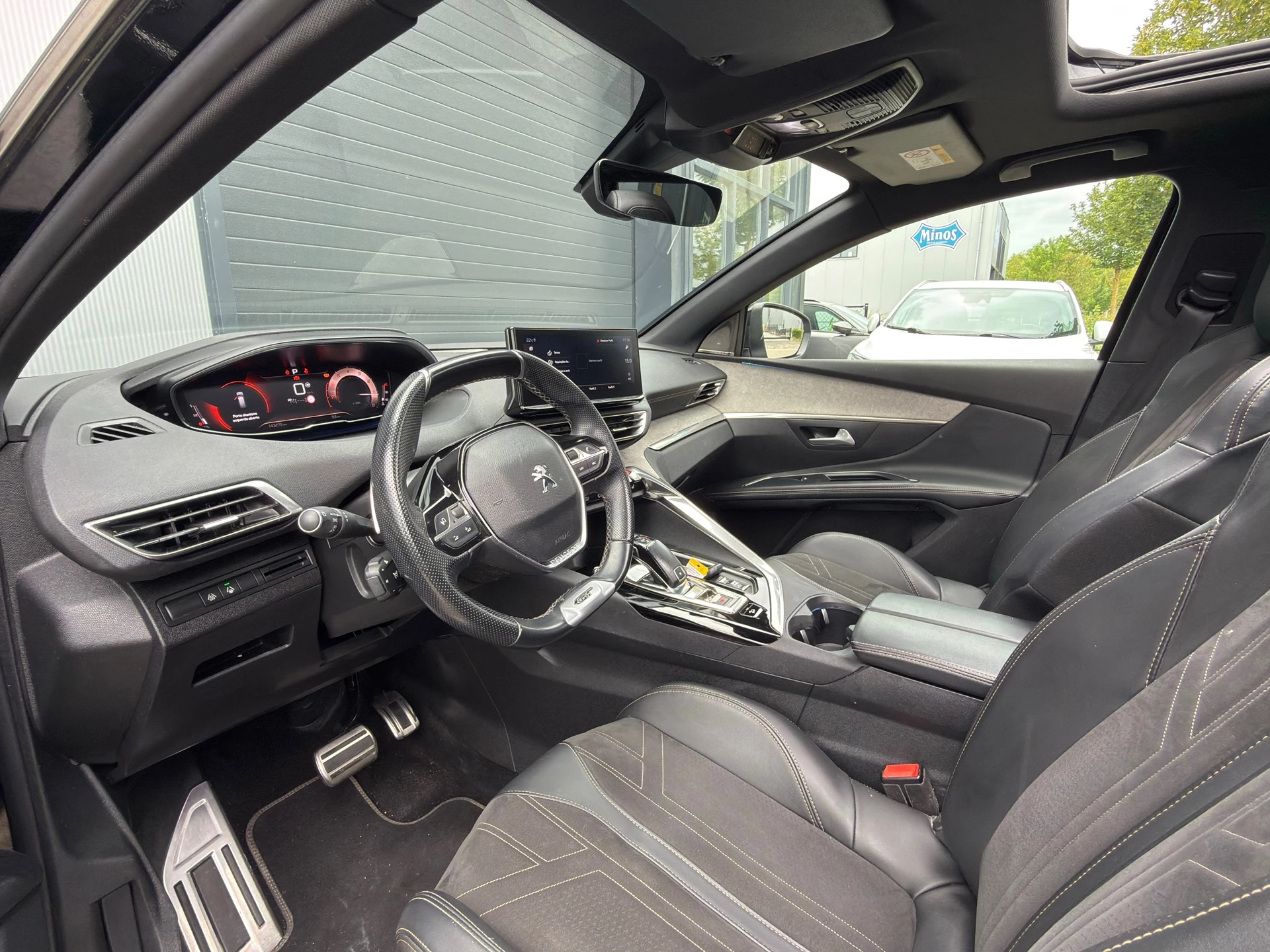 Hoofdafbeelding Peugeot 5008