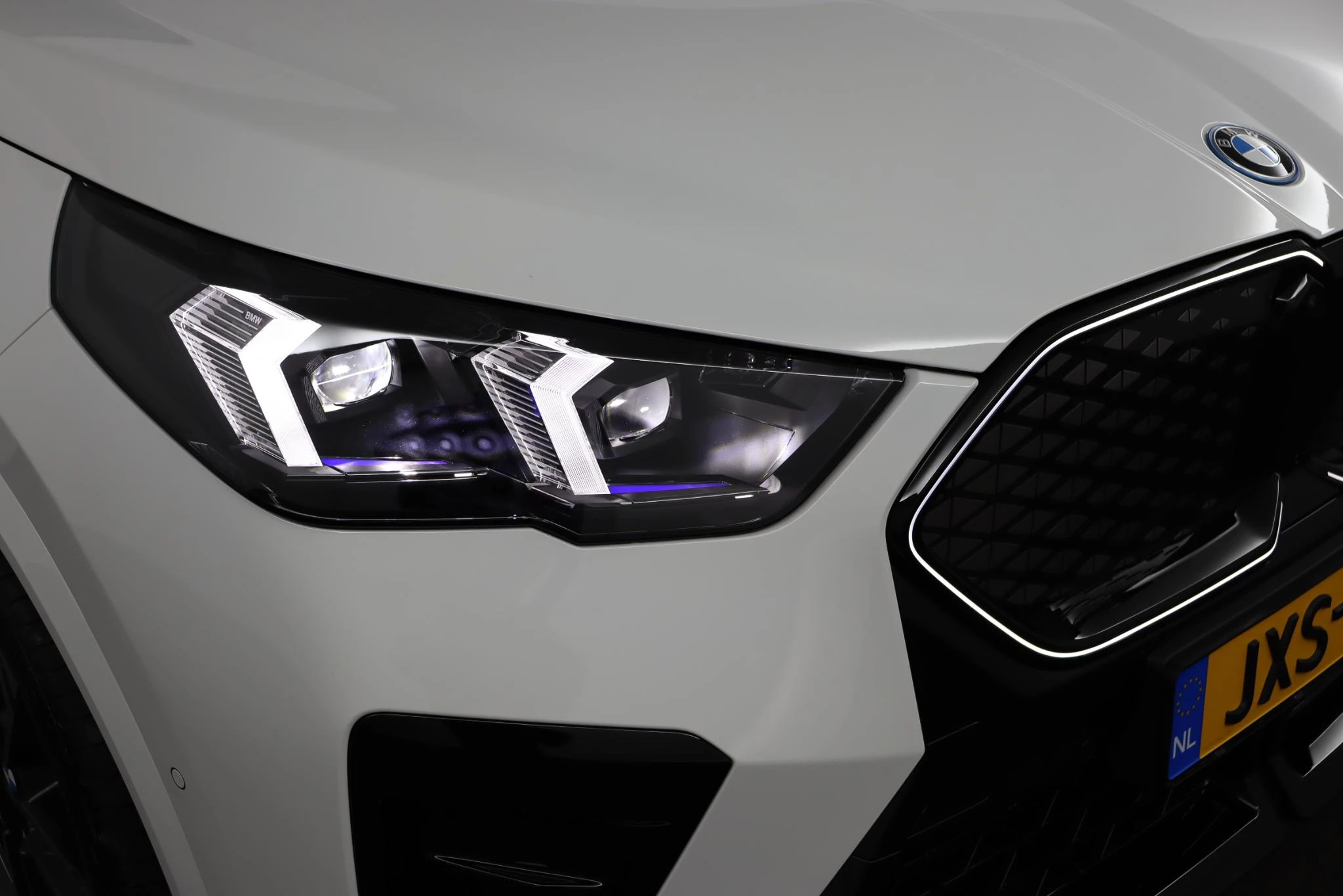 Hoofdafbeelding BMW iX2