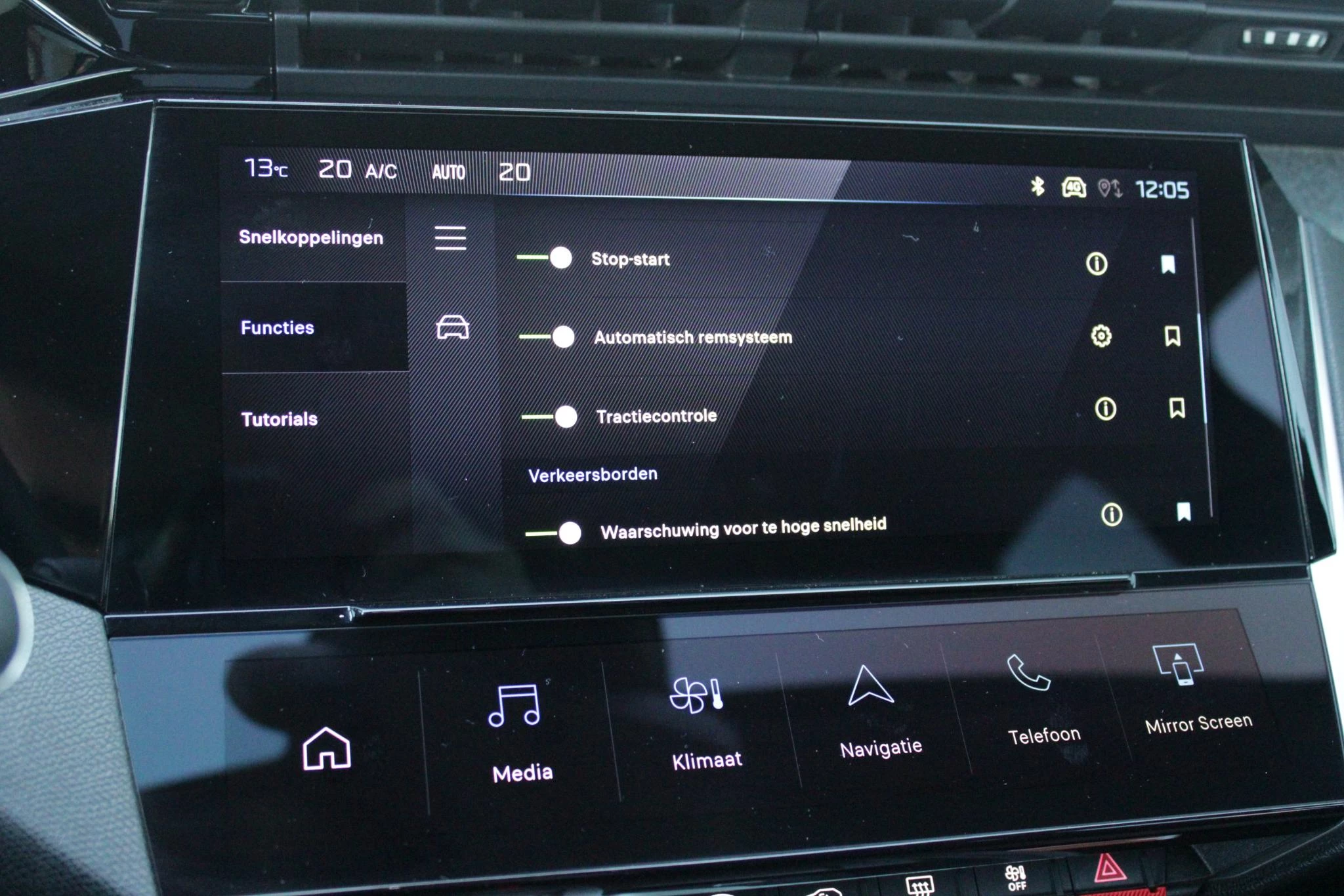 Hoofdafbeelding Peugeot 408